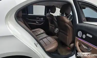 Mercedes-Benz E-Class 2019 2.0 Автомат в Москве № 495974, миниатюра 12