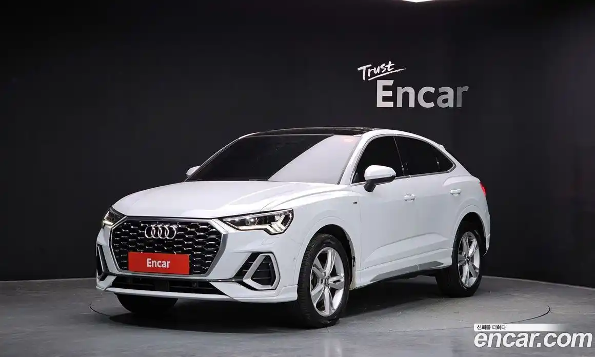 Audi Q3 2020 2.0 Автомат в Москве № 496559, фото 1