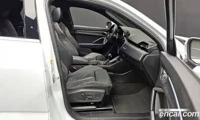 Audi Q3 2020 2.0 Автомат в Москве № 496559, миниатюра 11