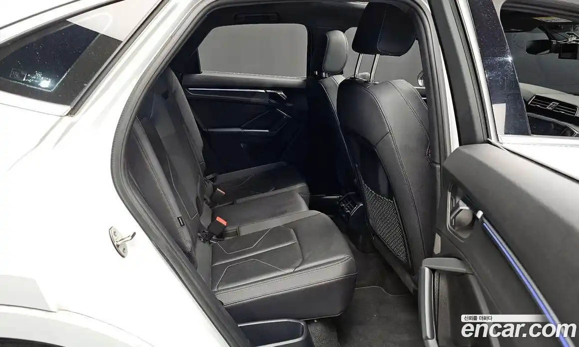 Audi Q3 2020 2.0 Автомат в Москве № 496559, фото 12