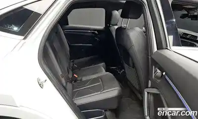 Audi Q3 2020 2.0 Автомат в Москве № 496559, миниатюра 12