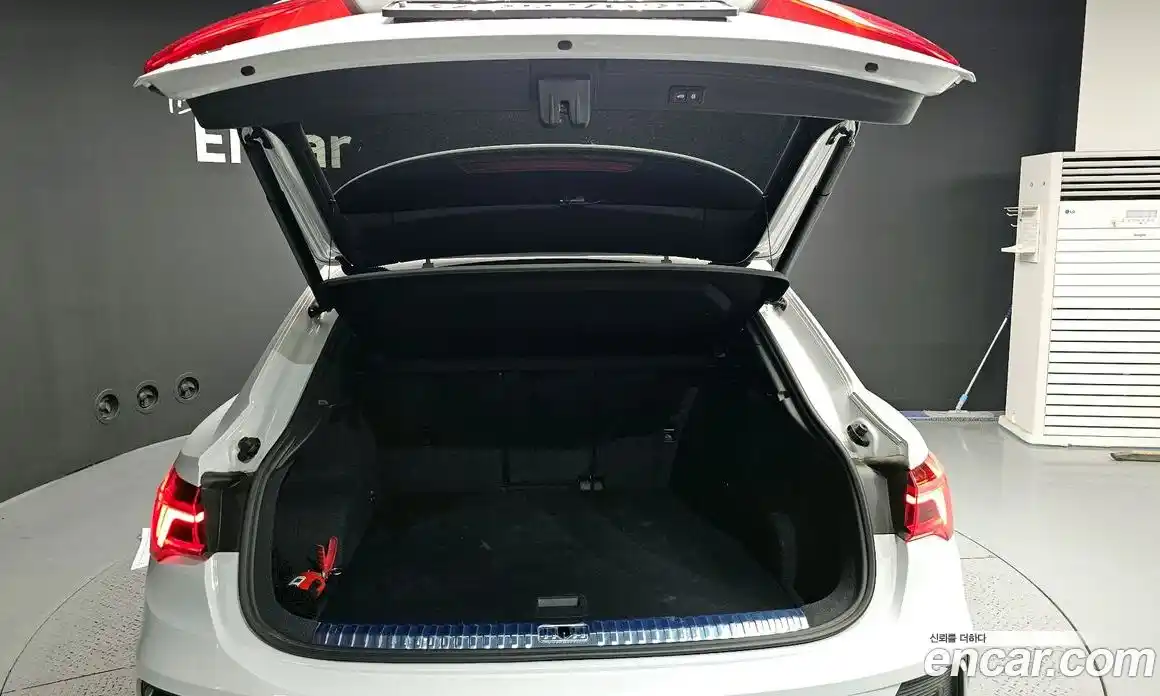 Audi Q3 2020 2.0 Автомат в Москве № 496559, фото 20