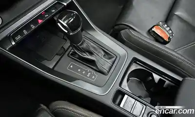 Audi Q3 2020 2.0 Автомат в Москве № 496559, миниатюра 9