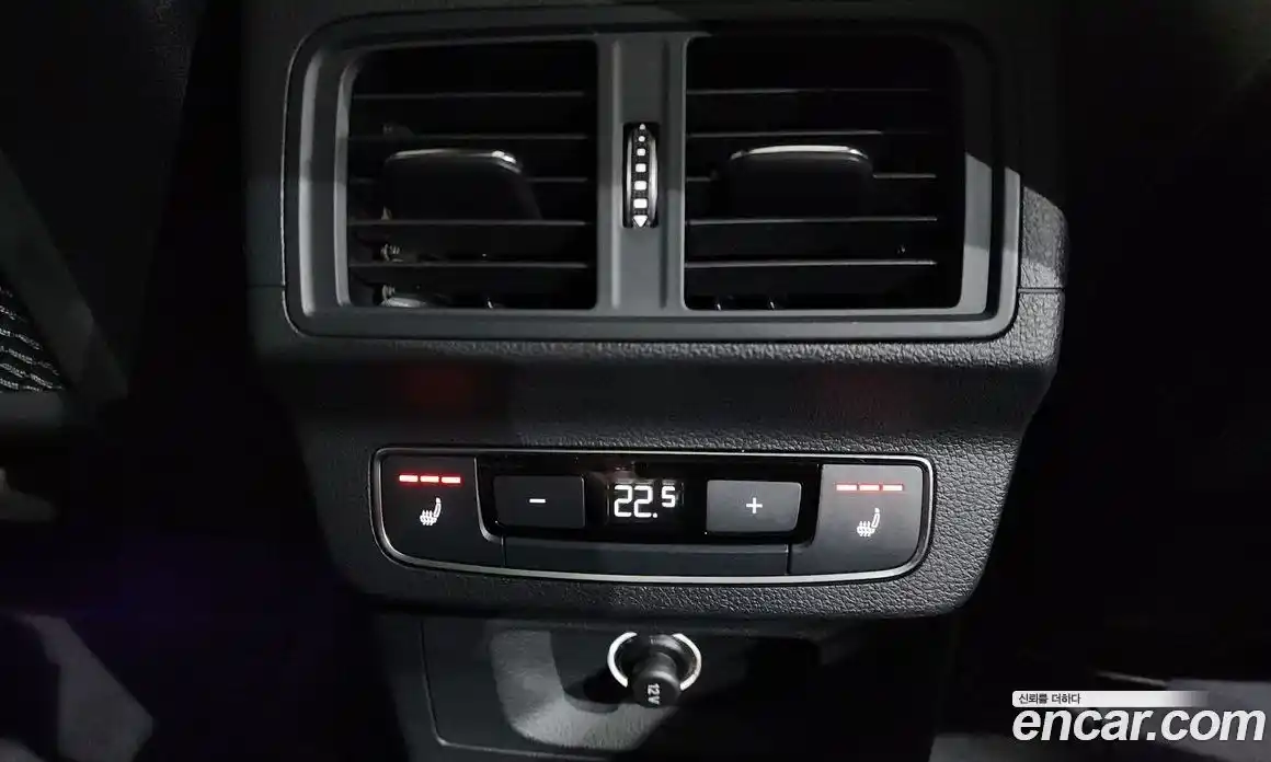 Audi Q5 2020 2.0 Автомат в Москве № 496564, фото 19