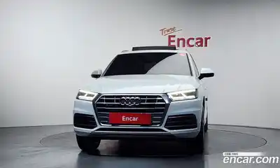 Audi Q5 2020 2.0 Автомат в Москве № 496564, миниатюра 3