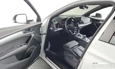 Audi Q5 2020 2.0 Автомат в Москве № 496564, миниатюра 10