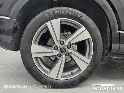 Audi Q2 2023 2.0 Автомат в Москве № 497200, миниатюра 5