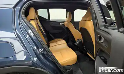 Volvo XC40 2022 2.0 Автомат в Москве № 497639, миниатюра 12