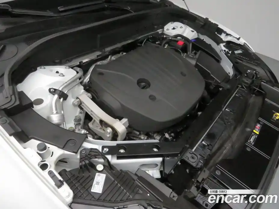 Volvo XC60 2025 2.0 Автомат в Москве № 497863, фото 5