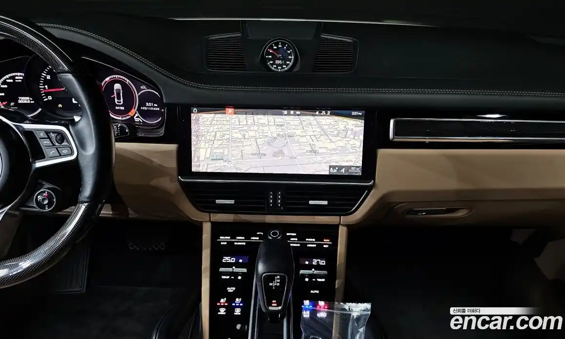 Porsche Cayenne 2021 3.0 Автомат в Москве № 498274, фото 14