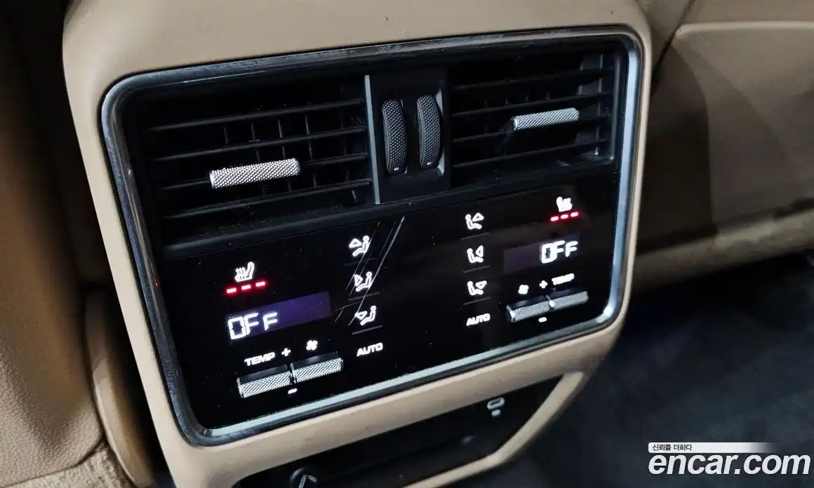 Porsche Cayenne 2021 3.0 Автомат в Москве № 498274, фото 18