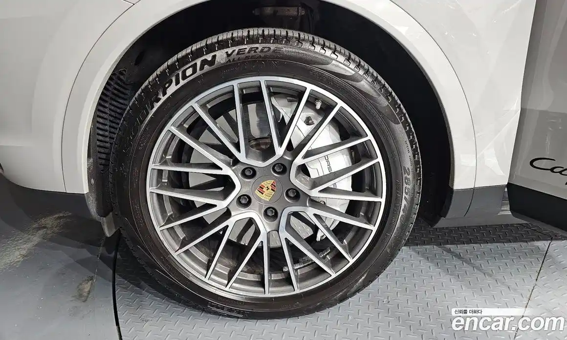 Porsche Cayenne 2021 3.0 Автомат в Москве № 498274, фото 5