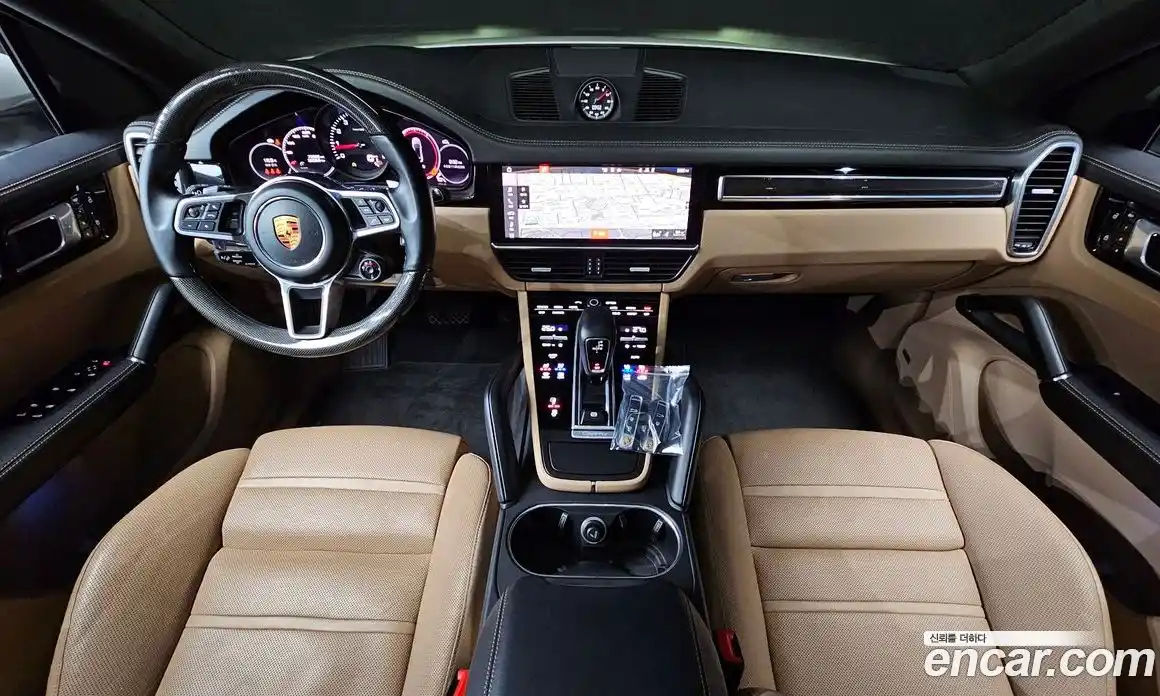 Porsche Cayenne 2021 3.0 Автомат в Москве № 498274, фото 7