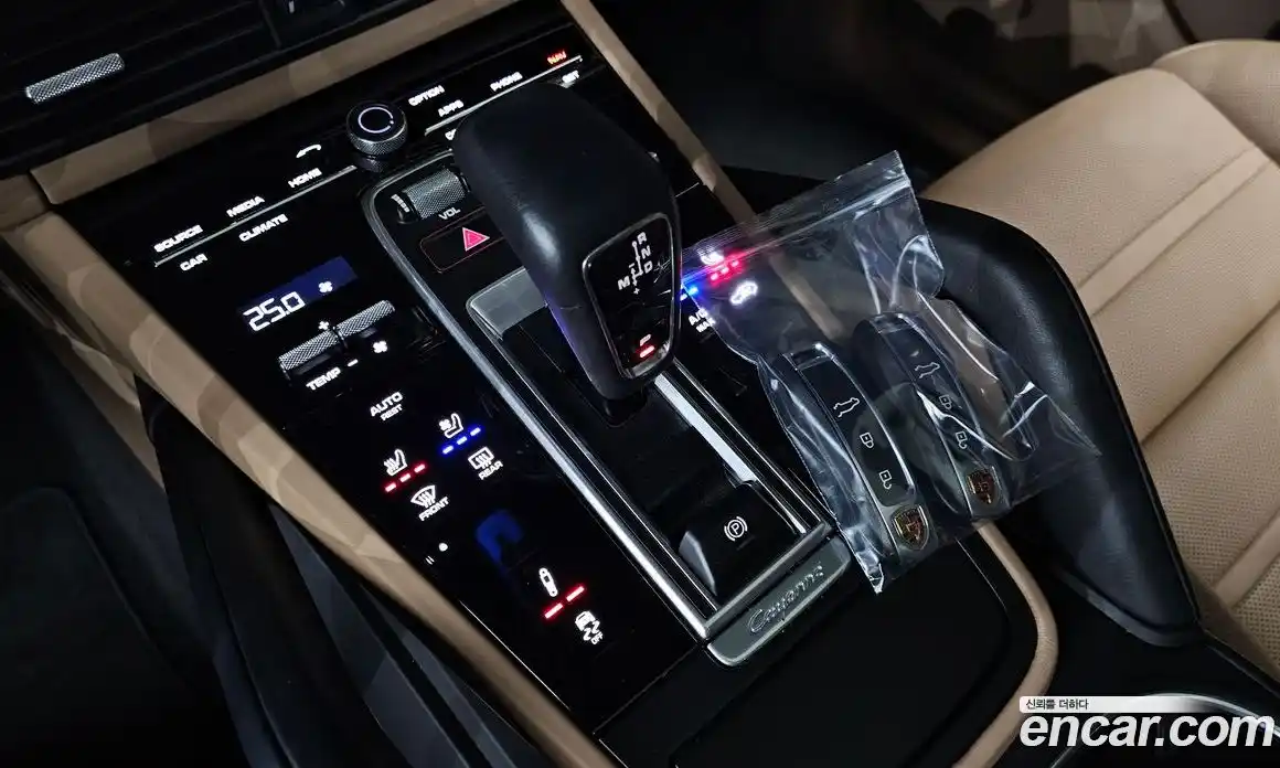 Porsche Cayenne 2021 3.0 Автомат в Москве № 498274, фото 9