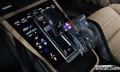 Porsche Cayenne 2021 3.0 Автомат в Москве № 498274, миниатюра 9