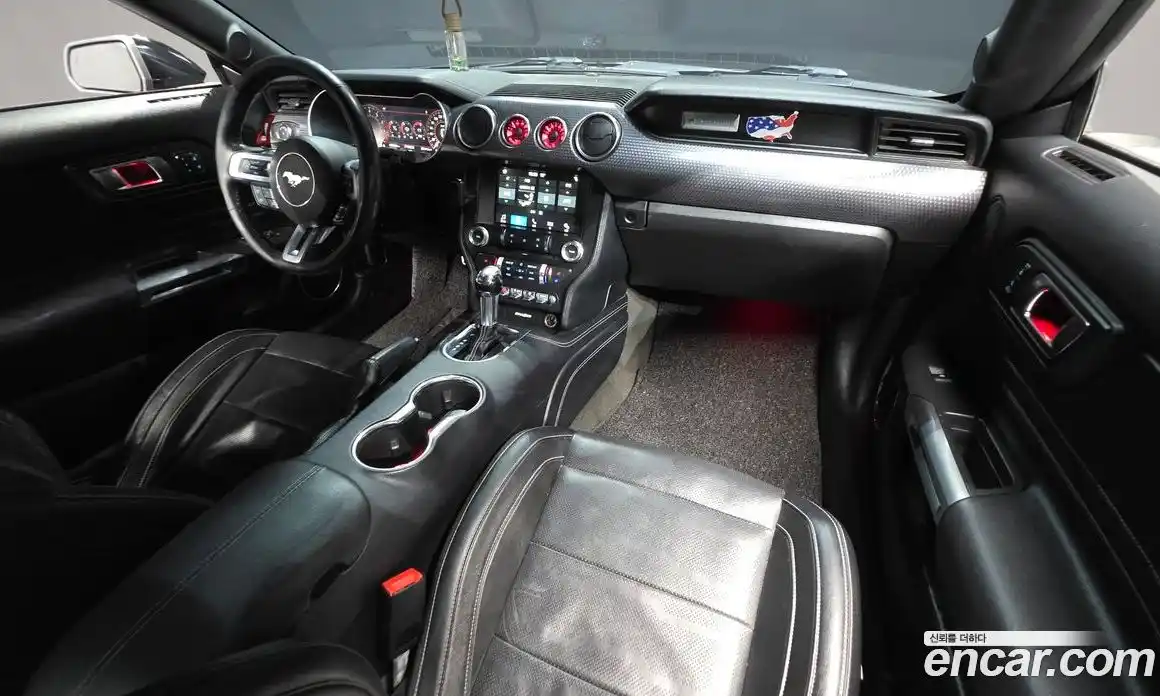 Ford Mustang 2018 2.3 Автомат в Москве № 499132, фото 7