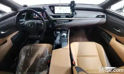 Lexus ES 2019 2.5 Автомат в Москве № 499650, миниатюра 7