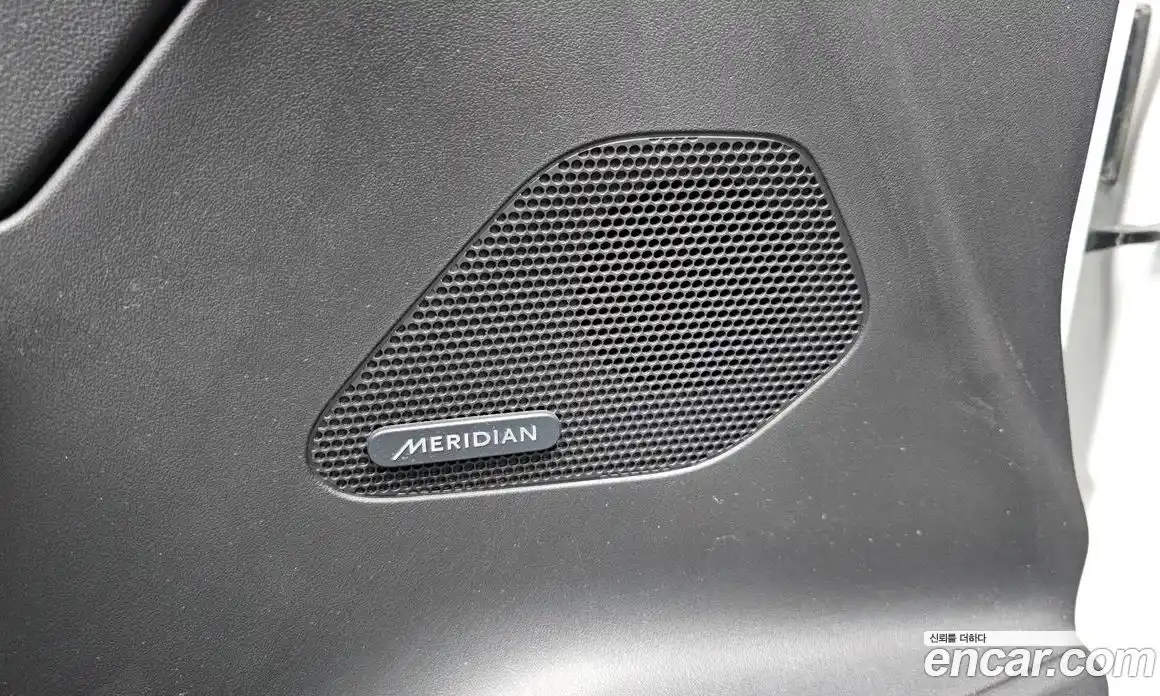 Jaguar F-Pace 2017 2.0 Автомат в Москве № 500306, фото 15