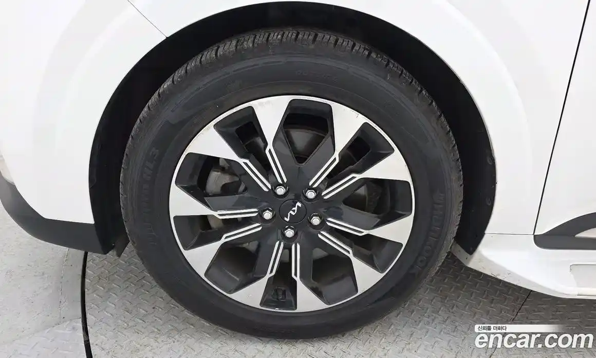 Kia Canival 2023 2.2 Автомат в Москве № 50352, фото 19