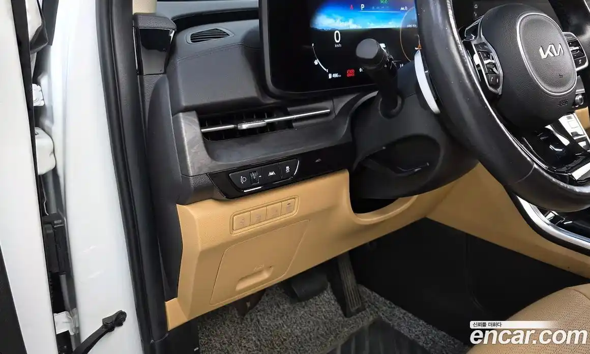 Kia Canival 2023 2.2 Автомат в Москве № 50352, фото 20