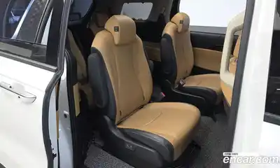 Kia Canival 2023 2.2 Автомат в Москве № 50352, миниатюра 8