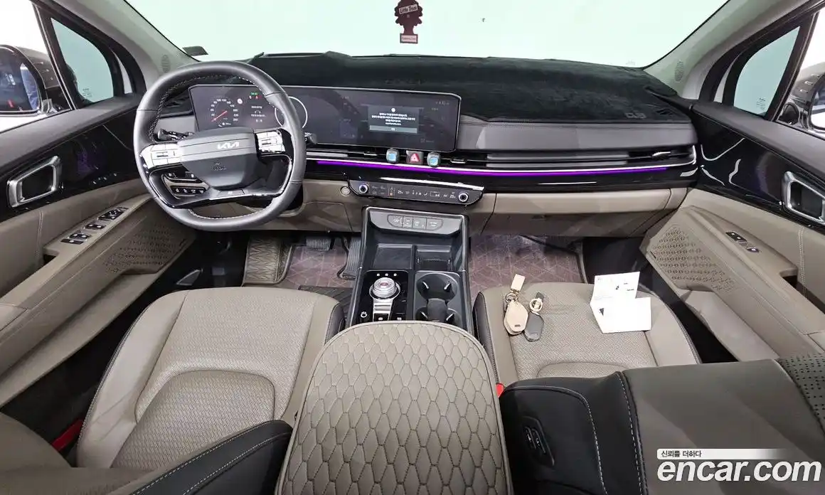 Kia Canival 2025 1.6 Автомат в Москве № 51466, фото 11