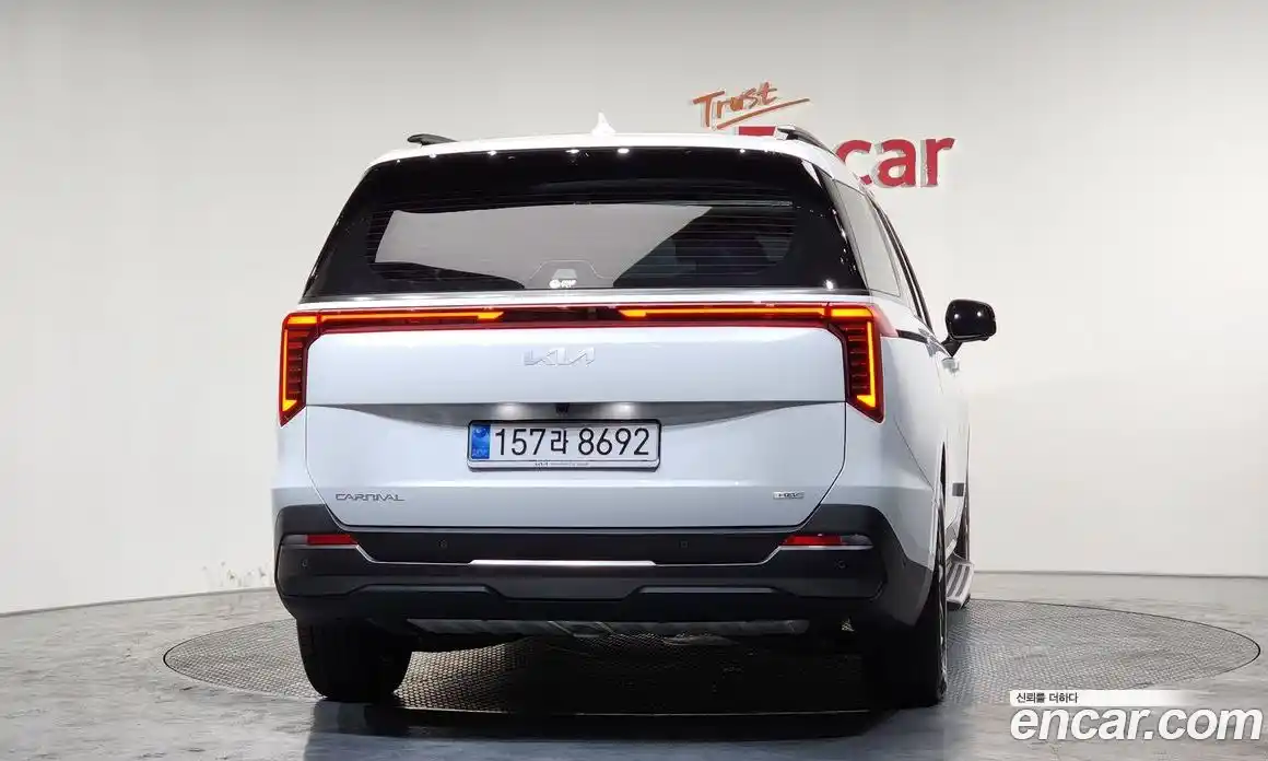 Kia Canival 2025 1.6 Автомат в Москве № 51466, фото 17