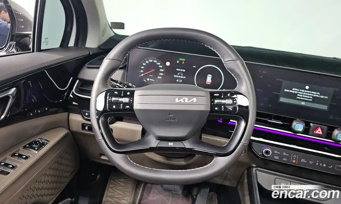 Kia Canival 2025 1.6 Автомат в Москве № 51466, фото 2