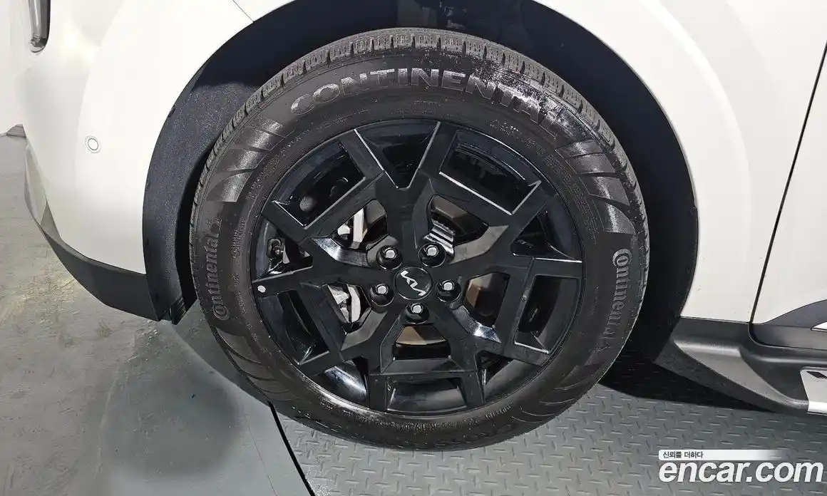 Kia Canival 2025 1.6 Автомат в Москве № 51466, фото 9