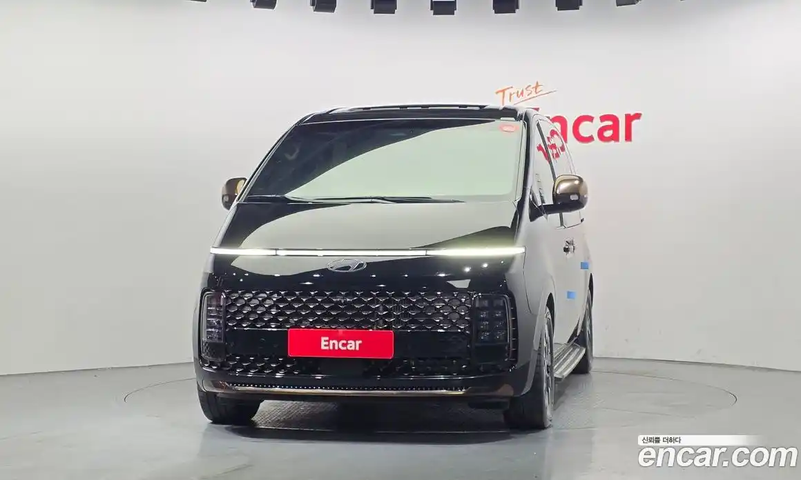 Hyundai Staria 2025 2.2 Автомат в Москве № 517233, фото 3