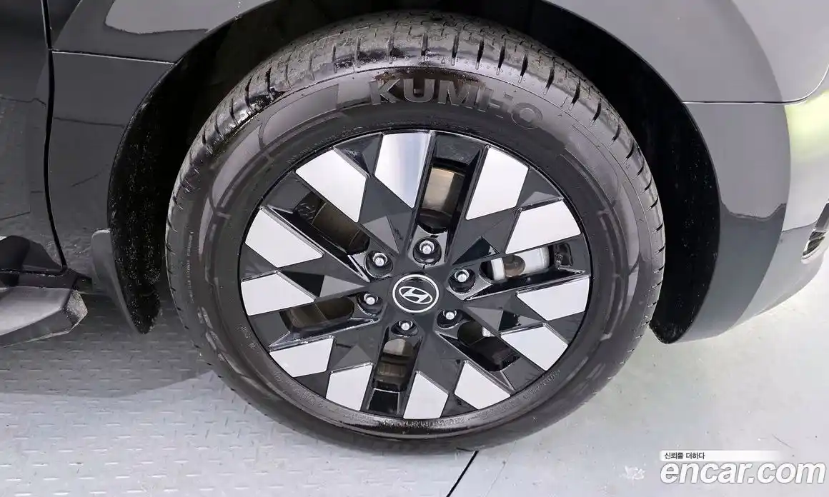 Hyundai Staria 2025 2.2 Автомат в Москве № 517233, фото 5