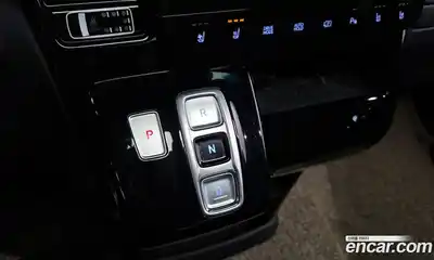 Hyundai Staria 2025 2.2 Автомат в Москве № 517233, миниатюра 9