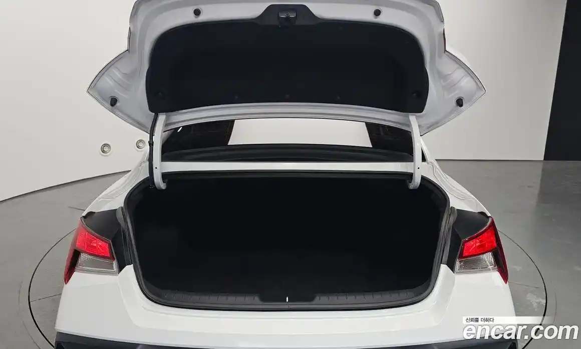 Hyundai Avante 2024 1.6 Автомат в Москве № 518587, фото 20