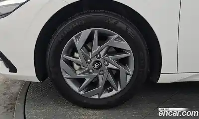 Hyundai Avante 2024 1.6 Автомат в Москве № 518587, миниатюра 5