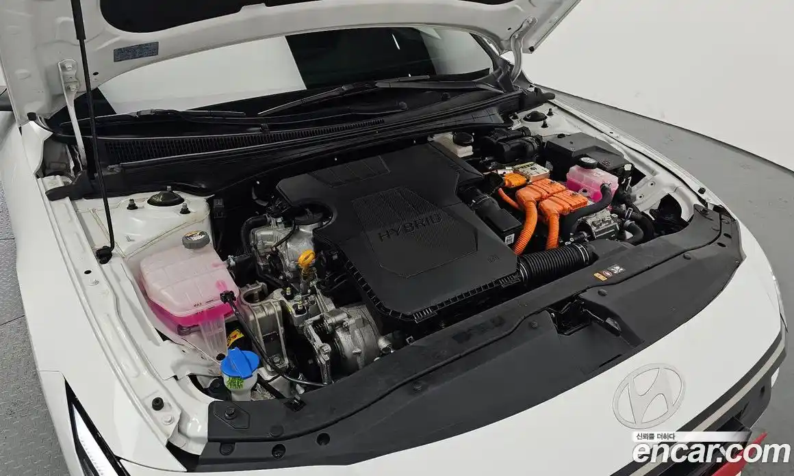 Hyundai Avante 2024 1.6 Автомат в Москве № 518587, фото 6