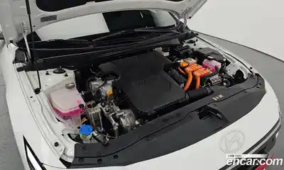 Hyundai Avante 2024 1.6 Автомат в Москве № 518587, миниатюра 6