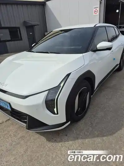 Kia EV4 2026 Автомат в Москве № 519205, миниатюра 2