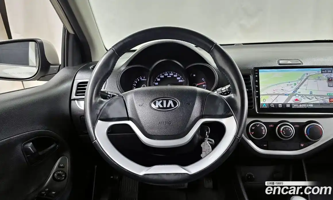 Kia Morning 2014 1.0 Автомат в Москве № 520136, фото 13