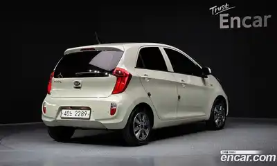 Kia Morning 2014 1.0 Автомат в Москве № 520136, миниатюра 2