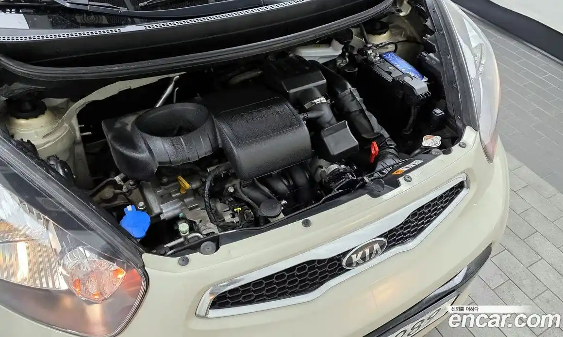 Kia Morning 2014 1.0 Автомат в Москве № 520136, фото 6