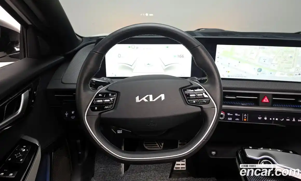 Kia EV6 2023 0.1 Автомат в Москве № 520257, фото 12