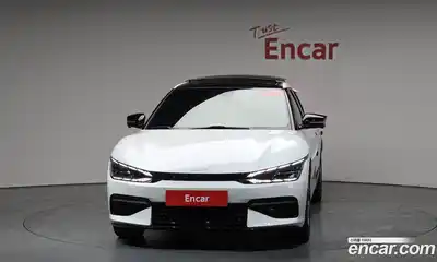 Kia EV6 2023 0.1 Автомат в Москве № 520257, миниатюра 2