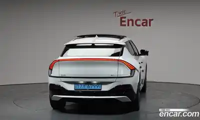 Kia EV6 2023 0.1 Автомат в Москве № 520257, миниатюра 3