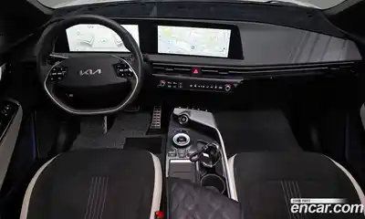 Kia EV6 2023 0.1 Автомат в Москве № 520257, миниатюра 6
