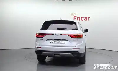 Renault QM6 2021 2.0 Автомат в Москве № 520964, миниатюра 4