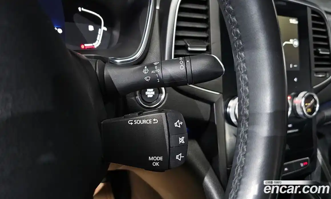 Renault SM6 2024 2.0 Автомат в Москве № 521129, фото 16