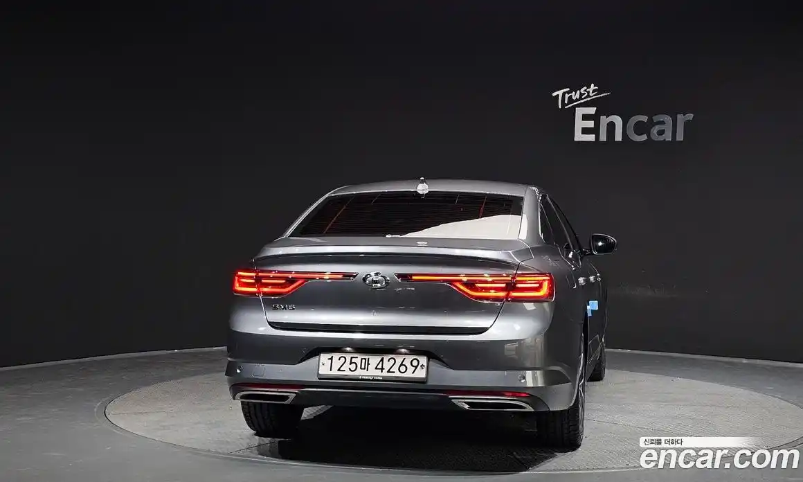 Renault SM6 2024 2.0 Автомат в Москве № 521129, фото 4