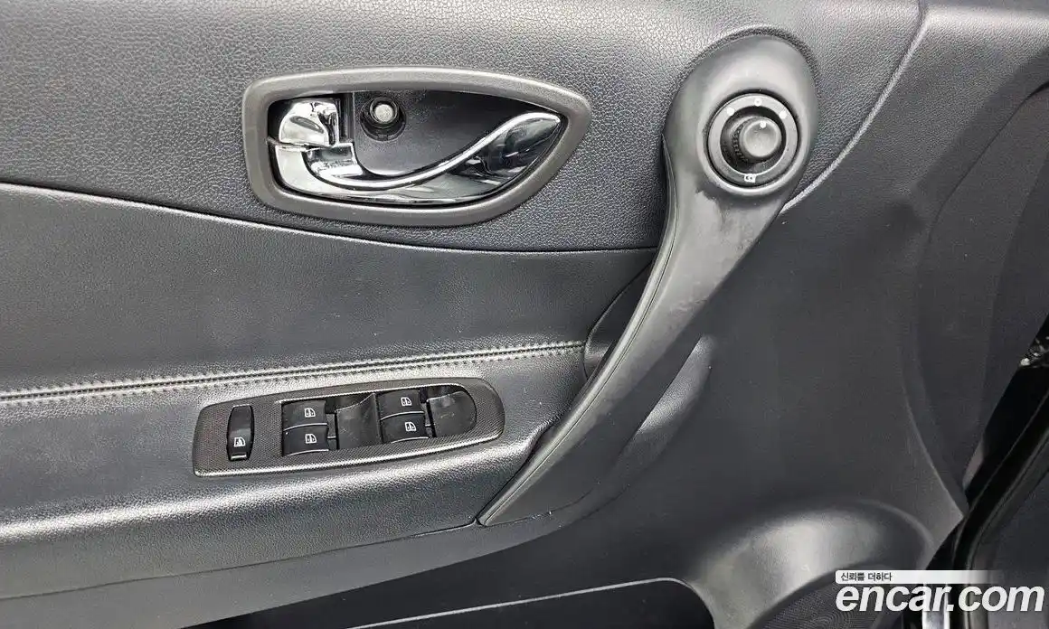 Renault QM5 2014 2.0 Автомат в Москве № 523374, фото 18