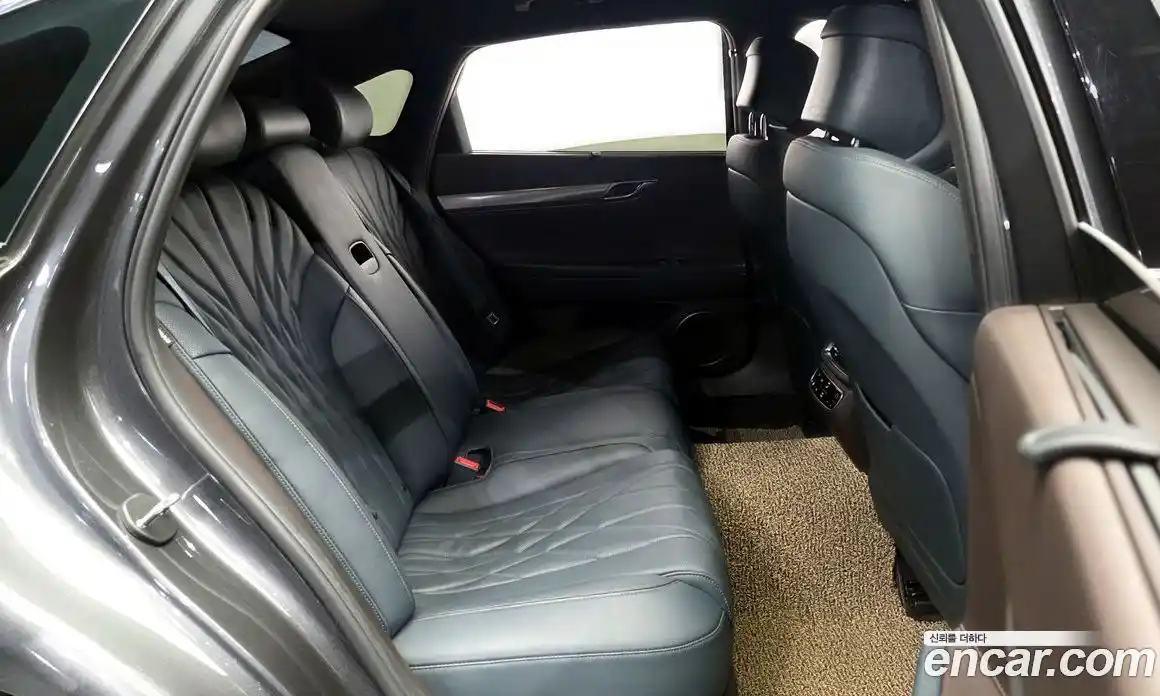 Genesis G80 2021 2.5 Автомат в Москве № 524045, фото 12