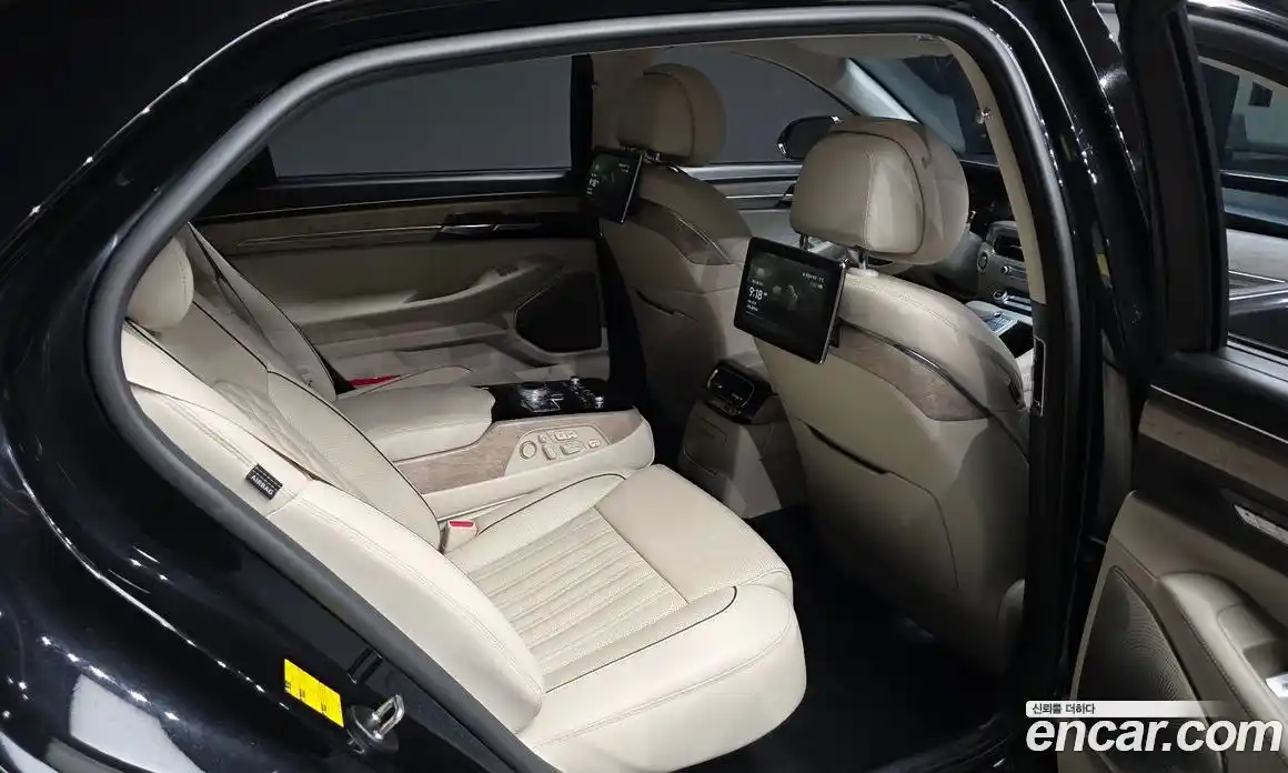 Genesis G90 2021 3.8 Автомат в Москве № 524110, фото 12